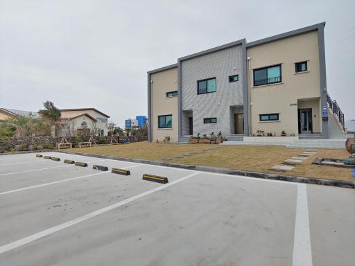 Viravi Stay - Housity