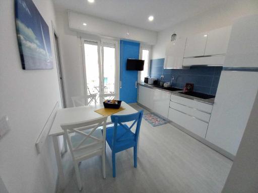 ANCORA vicino al mare BluDiPietraLigure - Housity