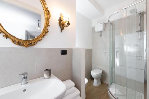 Corso Vittorio Apartments - Housity