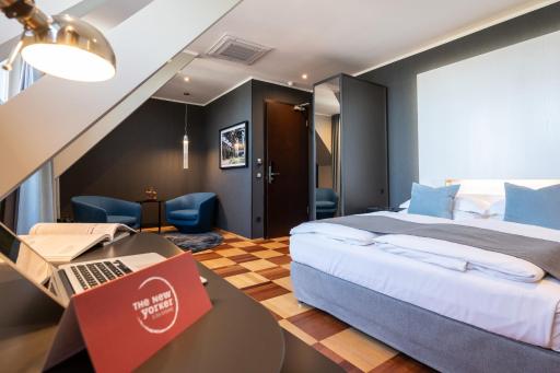 The New Yorker Hotel Köln-Messe - Housity