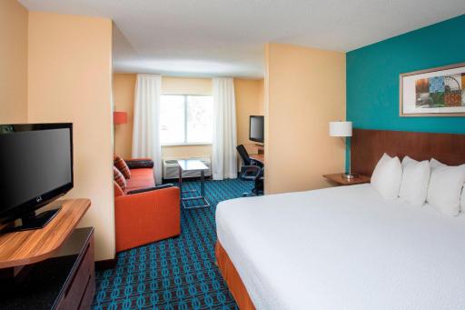 Fairfield Inn & Suites by Marriott Terre Haute - Housity
