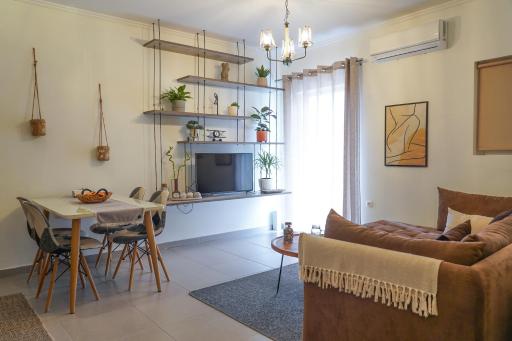 Oreon Suites - 'Areti' - Housity