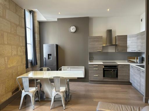 Wonderful T3 in old town - Housity