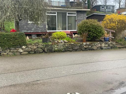 PEN-Y-FAN HOLIDAY CABIN - GLAN GWNA HOLIDAY PARK SNOWDONIA - Housity