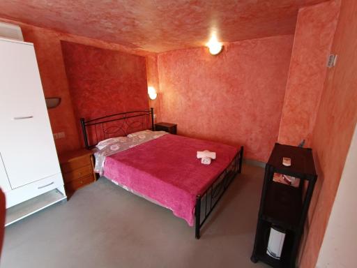 Azalea Garden Apartment With Mountain View - Housity