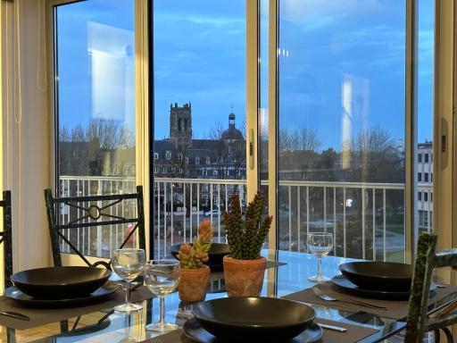 Appartement lumineux et spacieux en centre ville - Housity