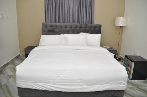 Perfy Bed and Breakfast - Housity