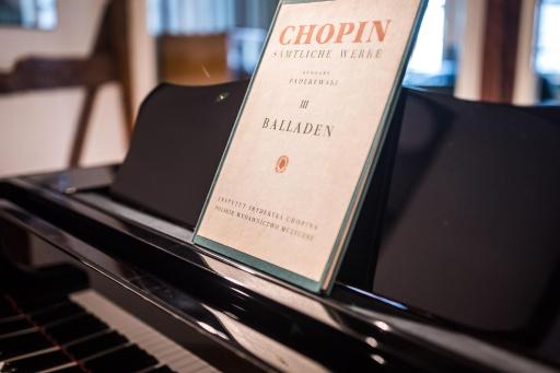 Jena The Grand Piano Suite - Housity