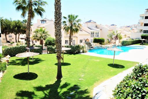 Beautiful House in a quiet area - Housity