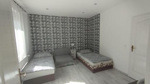 Korona Apartman - Housity