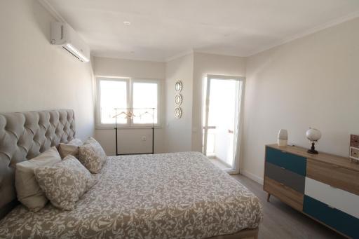 Downtown Dreams - Housity