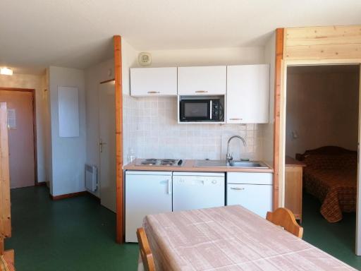 Appartement Saint-François-Longchamp, 2 pièces, 6 personnes - FR-1-635-75 - Housity