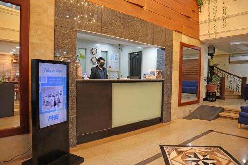 Fersal Hotel Malakas, Quezon City - Housity