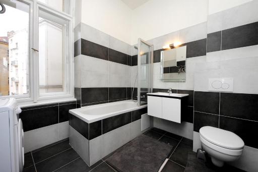Historic Centre Apartments V - Housity