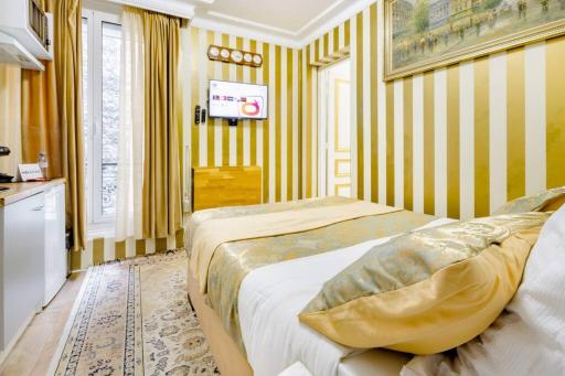 Premium studio 2 minutes walk from Champs-Elysees - Housity