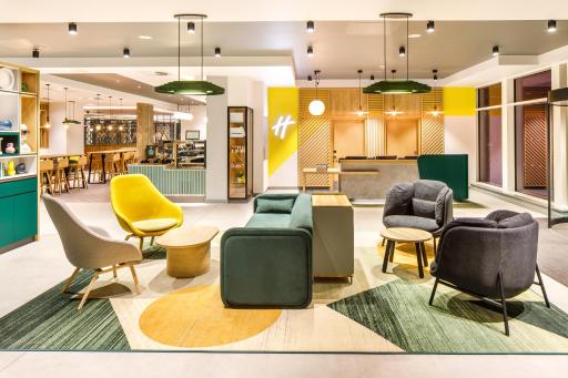 Holiday Inn Manchester Airport T2, an IHG Hotel - Housity