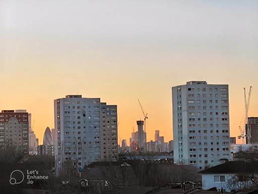 Bright spacious En-suite room w/ London views - 8min from London Bridge! - Housity