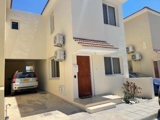 Reihenhaus in Tersefanou - Housity