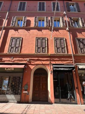 Piazza Maggiore Luxury Apartment - Housity