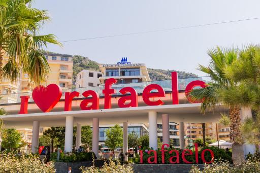 Rafaelo Comfort & Family - Housity