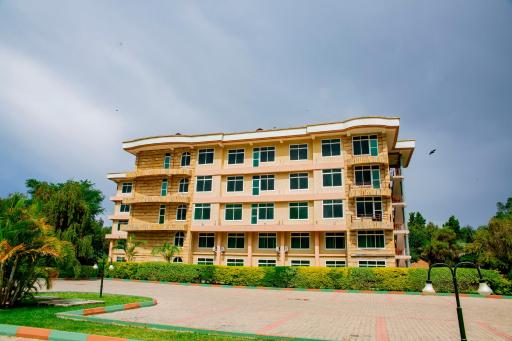 EDEN HIGHLANDS HOTEL - Housity