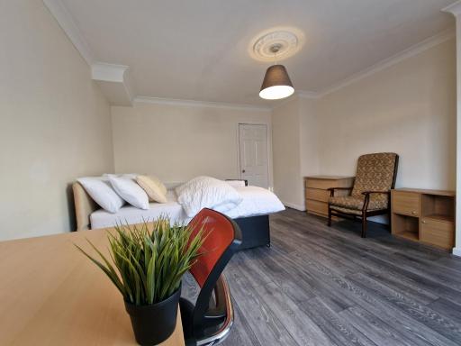 Nice Living Serviced Accommodations 6 - Housity