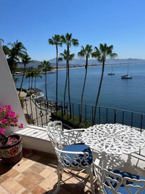 Frente al mar, comodo y familiar - Housity