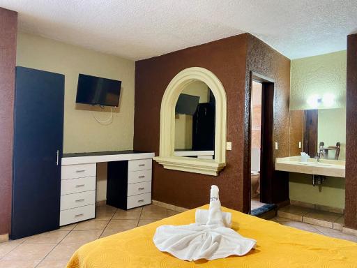 Hotel Cabañas Santa Cruz - Housity