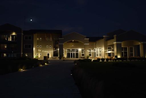 Howard Johnson Resort & Convention Center Ezeiza - Housity