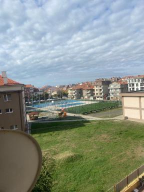 Pomorie Apartment - Housity