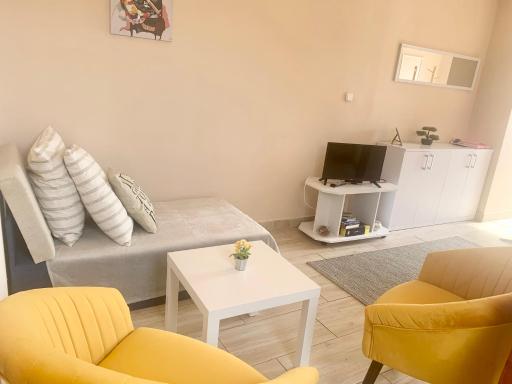 Lelle -kert Apartman 03 - Housity