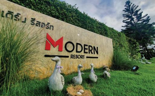 Modern Resort - Housity