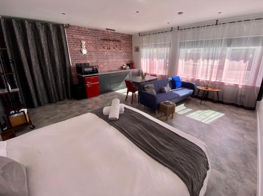 Dalgety Bay Luxury Studio Apartment - Housity