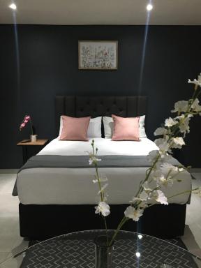 Black Rose Guesthouse - Housity