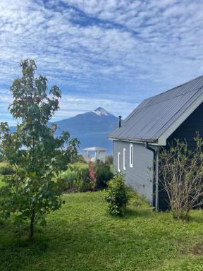 Cabañas EL CIERVO, Los Riscos, Puerto Varas - Housity