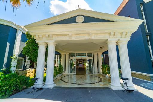 Larina Thermal Resort&Spa - Housity