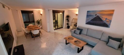 Luxury apartment in the heart of Moraira & 200mtrs from the sea - Housity