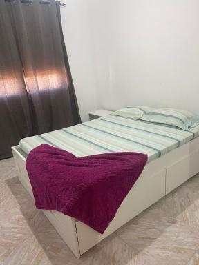 Apartamento com muita luz solar, manhã fresca aqui - Housity