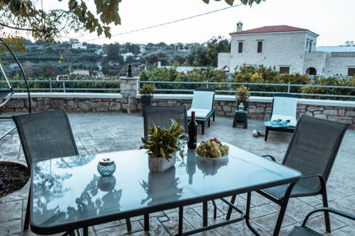 Aromatokipos House - Housity