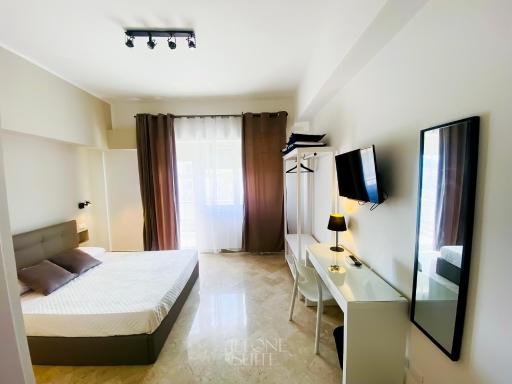 Leone Suite B&B & Restaurant AIC - Housity