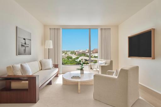 The Tampa EDITION - Housity
