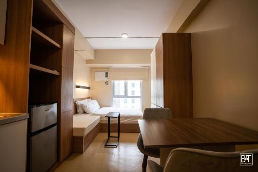 Spacious Condo Unit @ Avida Towers Atria w/ Wi-fi & free pool access - Housity