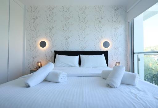 Lovely cozy one bedroom suite with pool - Housity