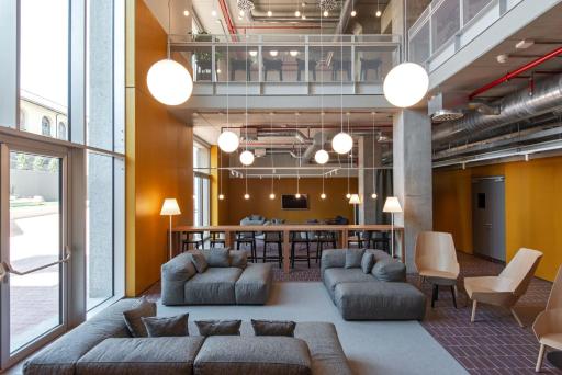Giovenale Milan Navigli - Modern rooms and open spaces in the heart of the city - Housity