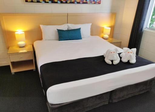 Coconut Grove Holiday Apartments - Housity