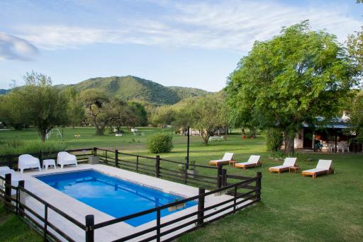 Cabañas Los 2 Algarrobos - Housity