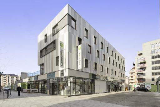 Campanile Annemasse Gare– Genève - Housity