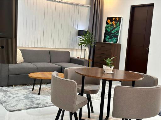 GIA's Place - Housity