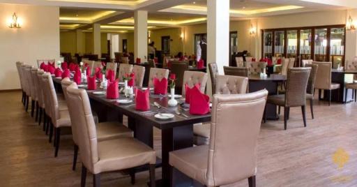 Rudolf Regency Hotel - Housity