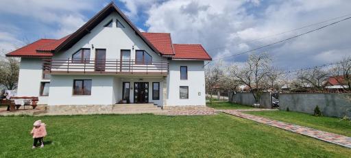 Pensiunea Casa Mădă - Housity